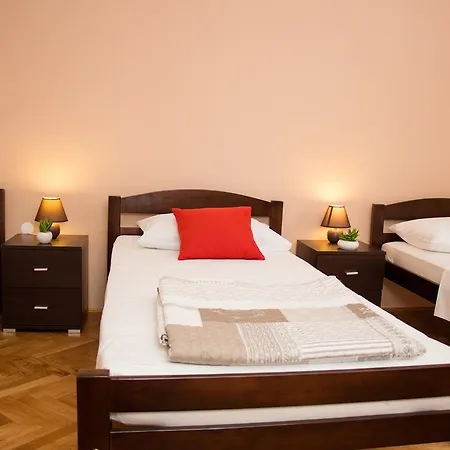 Apartman Leatoni