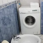 Apartment Leatoni *